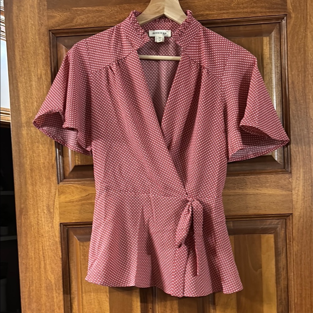 Monteau boutique Women's pink polka dot Wrap Top